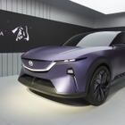 マツダ、電動SUVをサプライズ公開、コンセプトモデル『創 ARATA』とは…北京モーターショー2023