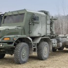 メルセデスベンツが新型8輪軍用トラック発表へ…『ゼトロス8x8』は最大トルク2300Nm