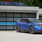 フォードの新型EV、太陽光発電で双方向充電可能に…家庭用蓄電池として活用