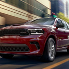 5万ドル以下で最強の「R/T」に“馬力コスパ”の「SRTヘルキャット」！ダッジ『デュランゴ』2025年型発売