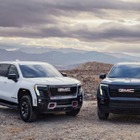 ハマーの兄弟車、電動ピックアップのGMC『シエラEV』に2つの新グレード登場