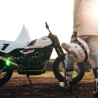 ロイヤルエンフィールド、フラットトラック専用バイク「FT450」を開発、「スライドスクール」で使用