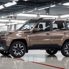 露ラーダのSUV、モダンな表情に一新　『ニーヴァ・トラベル』に改良新型
