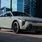 キアのグローバルモデル『K4』、米IIHSで最高の安全性評価を取得