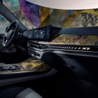 BMW『X7』日本専用カスタムオーダーサービス開始、車両本体プラス550万円　世界初の2トーンボディ塗装も
