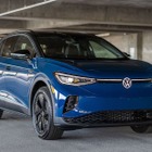 VW『ID.4』、「ブラックパッケージ」でスタイリッシュに…米2025年モデル
