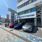 沖縄にテスラ専門レンタカー、那覇空港から5分の立地に開業…「Testra EV Rental」