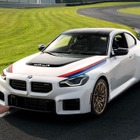 BMW M2 に「ターボデザイン」、名車『2002ターボ』に敬意…6速MTのみの米国限定車
