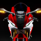 ヤマハ『R7』が全面進化！ 電子制御、シャシー刷新で示す「ミドルスーパースポーツの新たな可能性」