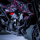 V3エンジンを電子加給！ ホンダ『V3R 900 E-コンプレッサー』をEICMAで初公開、量産に向け開発中