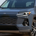 「輸入するの？」トヨタ『RAV4ハイブリッド』新型が先行して米国発売へ！SNSの注目は「ハンマーヘッド顔」