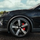 ポルシェ『マカン』新型、コンチネンタル製サマータイヤを純正装着