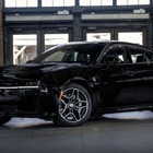 550馬力のマッスルカー『チャージャー スキャットパック』、4ドアの米国受注開始…6万ドル以下で最強のセダンに