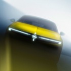 オペルの主力Cセグ『アストラ』、改良新型を予告…フロントデザイン刷新へ