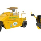 西尾レントオール、環境省の圏央道工事で電動建機を提供…独自改造のタイヤローラーも