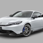 無限、新型『プレリュード』カスタムを公開、タイプR用ウイング比較展示も…東京オートサロン2026