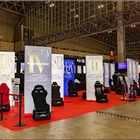 最新シートに座って試せる！ ブリッド、全52脚を一堂に展示…東京オートサロン2026