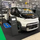 キア『PV5』ベースのキャンピングカー「DC EVLIFE」、ダイレクトカーズが発表…東京キャンピングカーショー2026