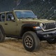 2ドアのジープ『ラングラー』150台限定発売へ、ミリタリーカラーで854万円 画像