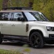 SUV『ディフェンダー』、世界初のピックアップトラックにカスタム…英アーバン 画像