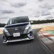 家族向けミニバンなのに走りがすごい！ さらに上質さを両立した、新型日産『セレナ AUTECH SPORTS SPEC』の完成度に驚く 画像