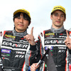 チャンピオンナンバー「#0」のGT-Rを駆るのは富田とクート。