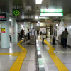 市ヶ谷駅は都営新宿線とJR中央線・東京メトロ有楽町線南北線を連絡する「地下鉄のりかえ専用口」に有人改札の囲い（ラッチ）が置いてある。こちらは現役で活躍中