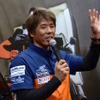 ダカールラリーで完走を果たした三橋淳選手のトークショー。