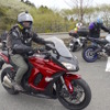 レンタルバイクにてツーリング中のREXさん。台湾ではカワサキZ800を所有する。