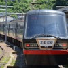 伊豆急行の2100系「リゾート21」。同社が来年導入する「新たな列車」は、「リゾート21」の後継的な車両になるとみられる。