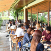 神宮外苑いちょう並木の一角、「ロイヤルガーデンカフェ青山店」に期間限定（6月23日～7月24日）で展開する「URBAN BBQ cafe」。アメリカ都市部でブームのBBQが楽しめる