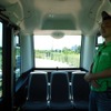 車内には緊急時の要員として常時オペレーターが乗車した