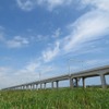 工事がほぼ完了した常磐線相馬～浜吉田間の高架橋。12月10日から運転を再開する。