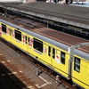 クレヨンしんちゃんラッピング電車＆バス出発式（東武鉄道春日部駅、11月3日）
