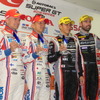 左から第3戦のGT500ポール組であるコバライネンと平手、GT300ポール組の平中とビルドハイム。