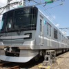 日比谷線で本格運用が始まる新型車両の13000系。2020年度まで順次増備される。