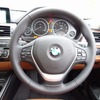 BMW 318iツーリング ラグジュアリー