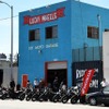米国カリフォルニア・ロサンゼルス市内にある「Lucky Wheels Garage」。センスの光るカスタムバイクを数多く手がけてきた。