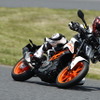 フルモデルチェンジした2017年式 KTM 390デューク