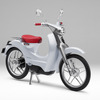 2015年東京モーターショーで披露した『EV-Cub Concept』