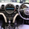 MINI Cooper SE Crossover ALL4発表会