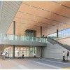 橋上化後の岩国駅西口エントランスのイメージ。1階部分は、岩徳線や錦川鉄道が発着する0・1番ホームに接する。