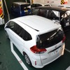 鹿児島と大隅半島の垂水を結ぶフェリーの車両デッキにて。