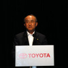 トヨタの渡辺社長、07年の国内販売目標の達成は厳しい状況にある