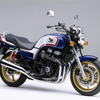 ホンダ CB750 一部改良…期間限定スペシャルも