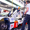 F1王者アロンソ、トヨタのWEC-LMP1マシンを初テスト…世界3大レース制覇を狙う
