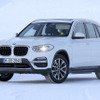 BMW X3のEVモデル「iX3」スクープ写真