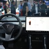 テスラ EV、スマホ画面で救援依頼が可能に…新コネクトサービス導入へ