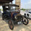 フォードT型は101年前のクルマ。今回の展示車中最古参だ。