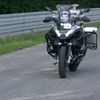 BMW、無人で走る自走式バイクのプロトタイプを開発［動画］